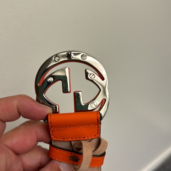 Authentic Gucci Interlocking GG logo Orange leather 100/40 - Picture 4 of 8